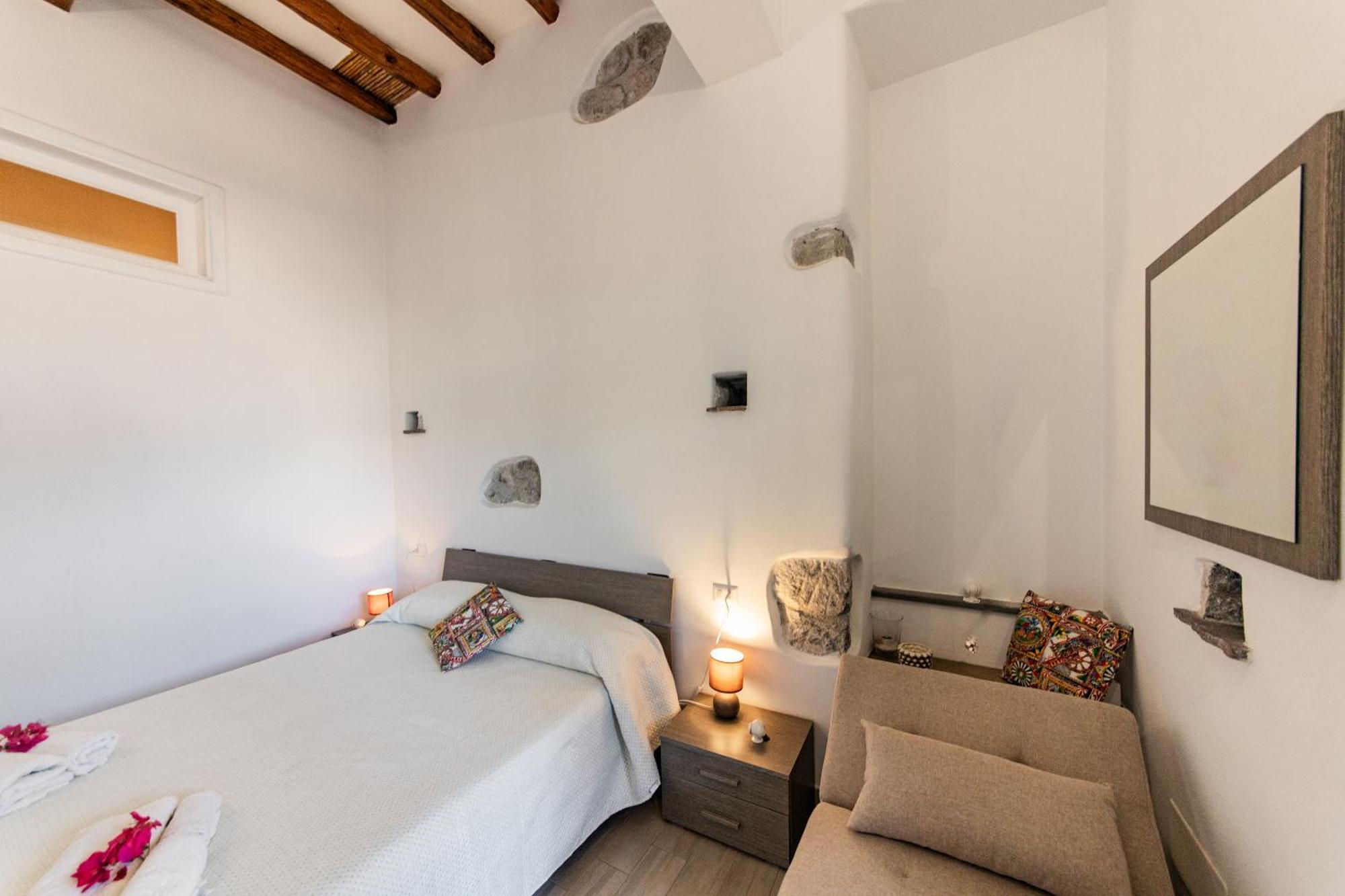 Ad Sidera Apartment Canneto  Bagian luar foto