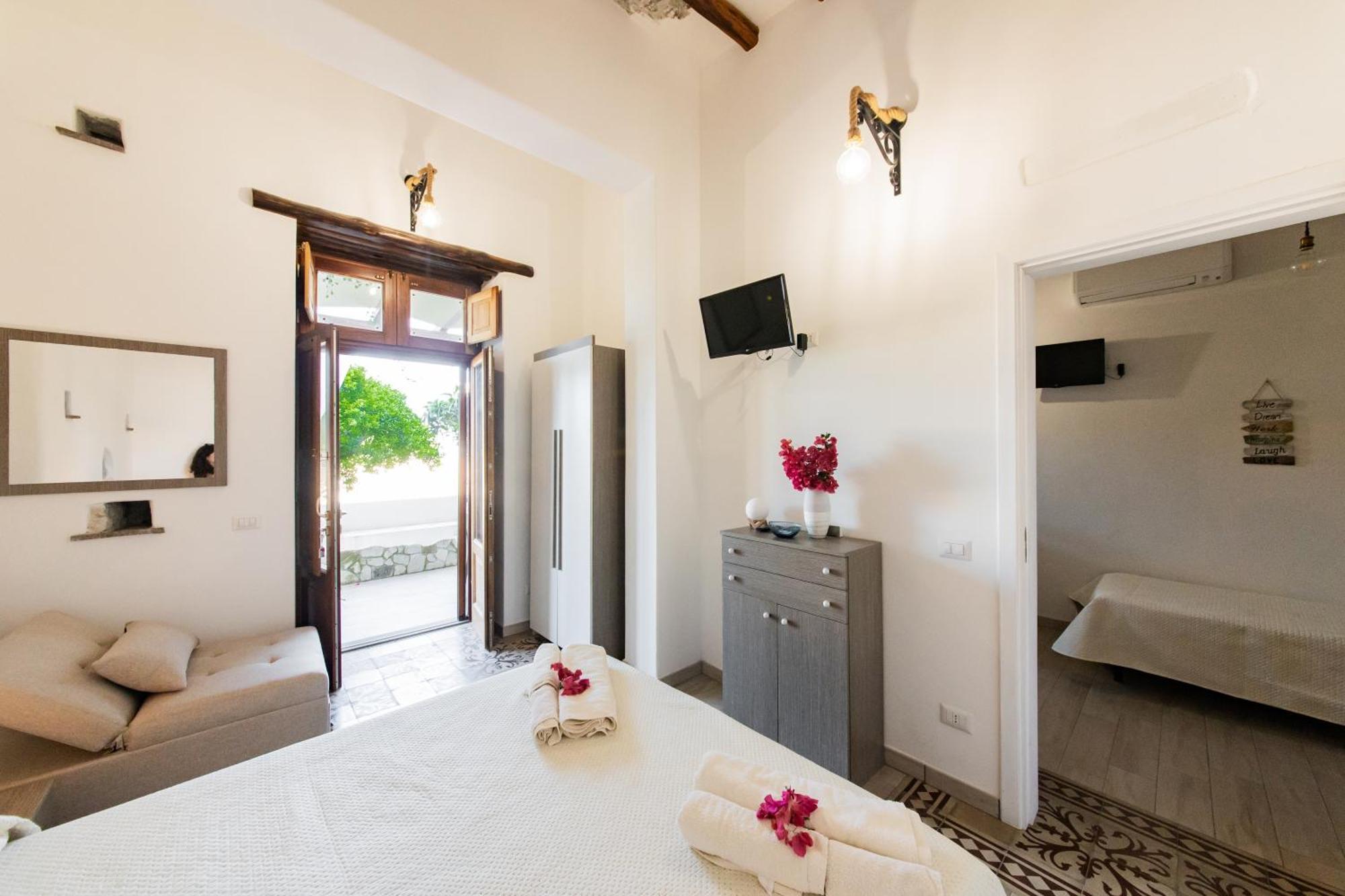 Ad Sidera Apartment Canneto  Bagian luar foto