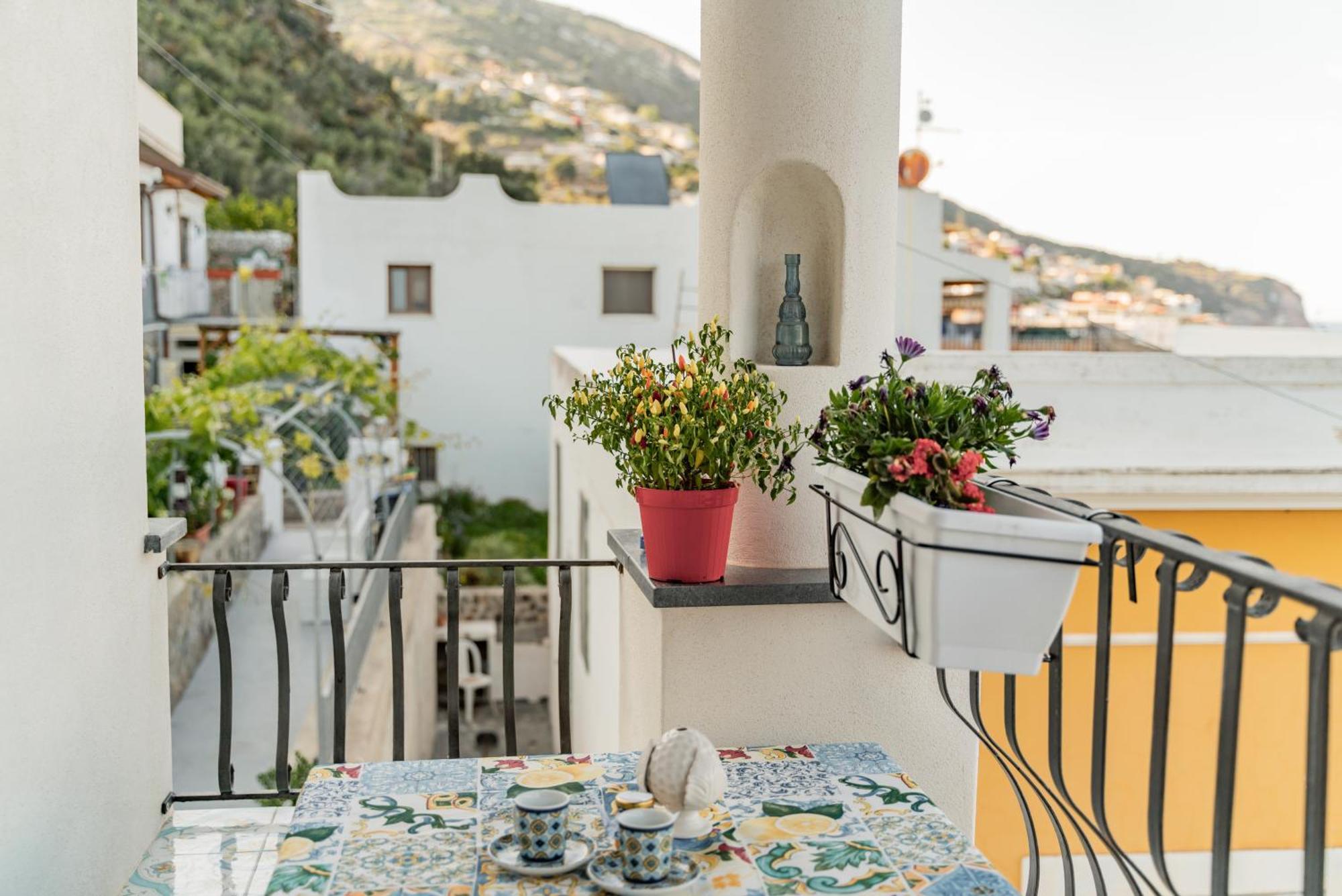 Ad Sidera Apartment Canneto  Bagian luar foto