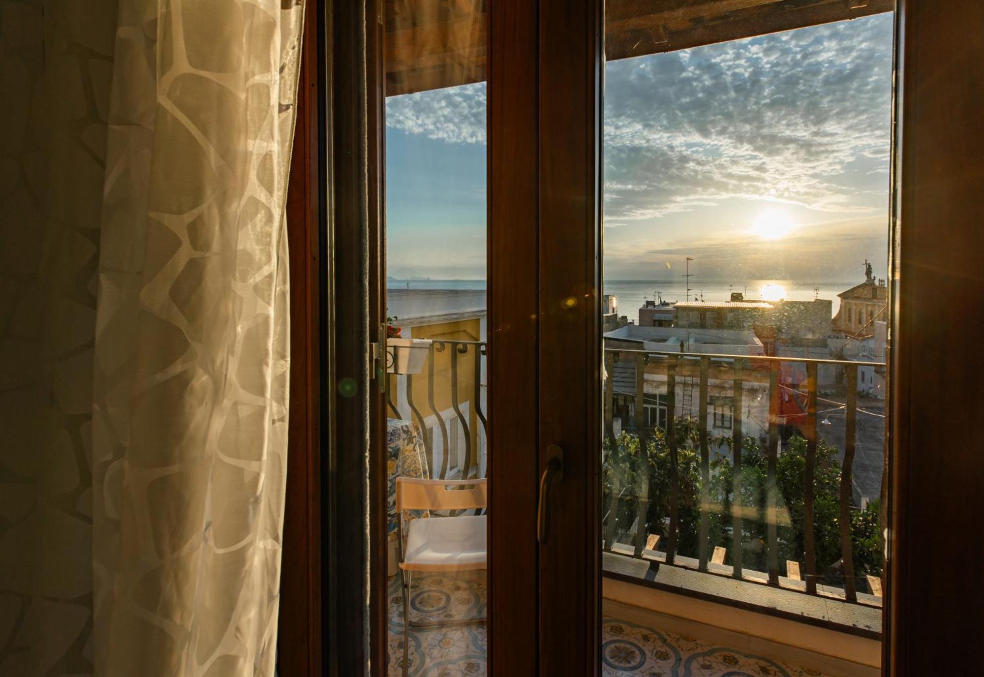 Ad Sidera Apartment Canneto  Bagian luar foto